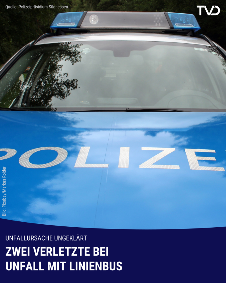 Zwei Leichtverletzte bei Unfall mit Linienbus