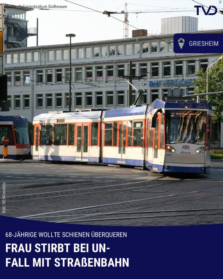 Frau stirbt bei Unfall mit Straßenbahn
