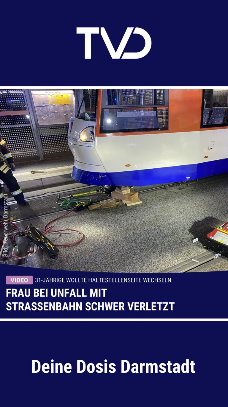 Frau bei Unfall mit Straßenbahn schwer verletzt